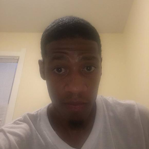 Meet your Posher, Devin - Picture 1 of 1